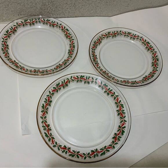 Set of 3  Arcoroc Christmas Holly Berry Plate 8” Red Ribbon Gold Trim G12 - Picture 2 of 7